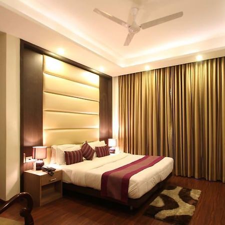 Indiyaah Inn Gurgaon Esterno foto